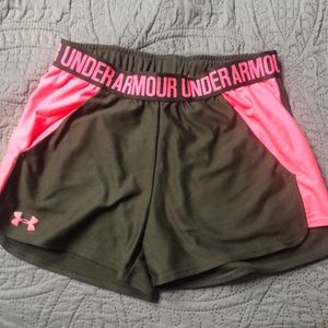 2 PAIR Under armour shorts women 2 PAIR
